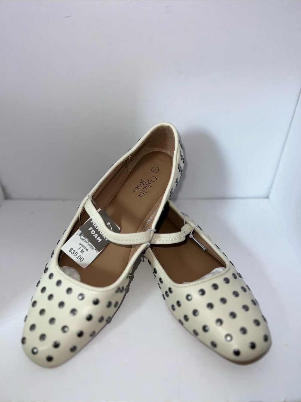 NWT Ophelia Roe Ivory Studded Mary Jane Ballet Flats Memory Foam Size 6 - Picture 2 of 6